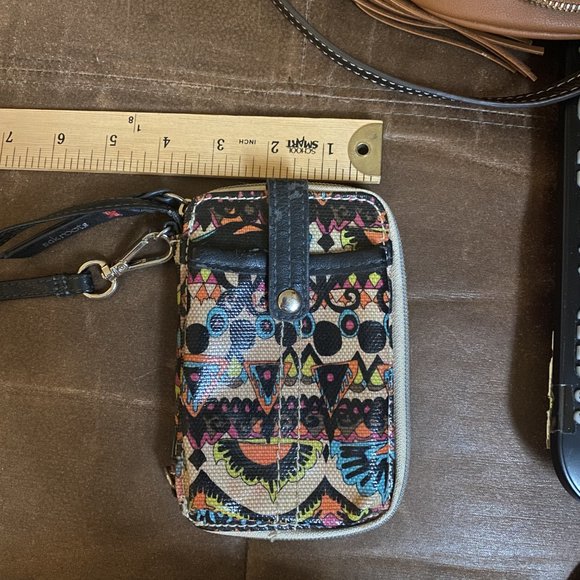 Sakroots Wristlet Bag - Picture 8 of 9